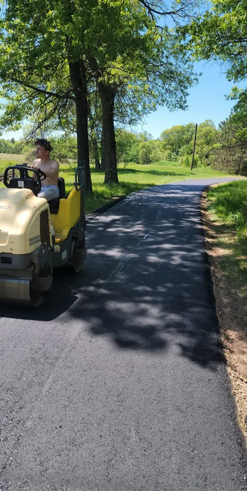 B&E Paving by B&E Asphalt - Photo 12