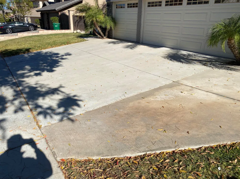 Finished Projects by Martinez Sealcoating And Painting - Photo 19