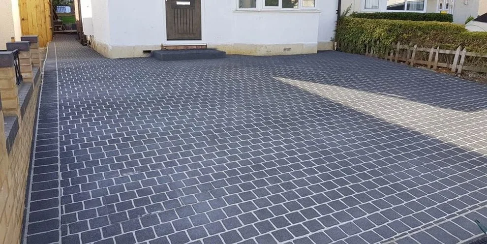 Maywood, CA Concrete Driveway by Brooks Stone - Photo 2