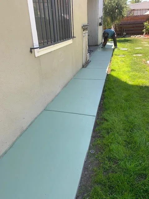 Cement Pathways by Naulu Concrete Construction - Photo 2