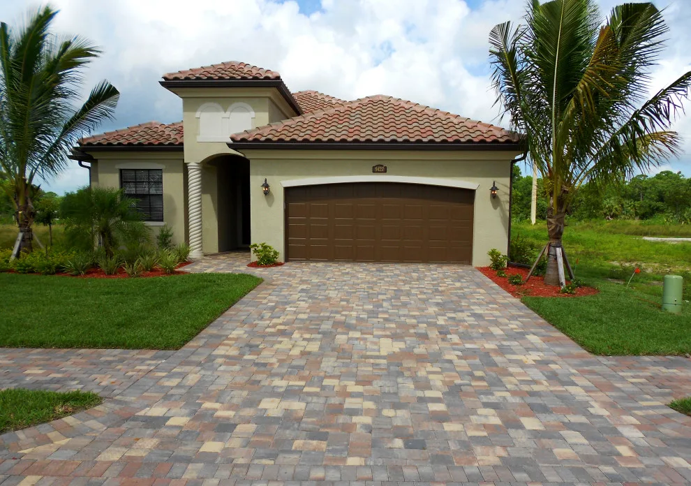 Exotic Pavers - Photo 8