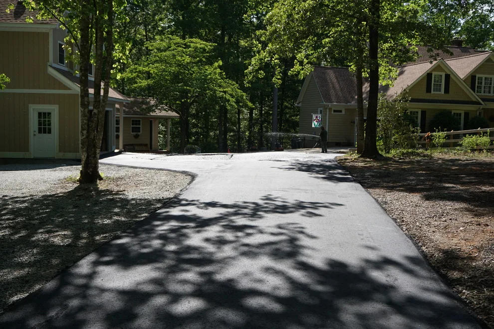 Campobello SC Driveway by Deal Asphalt Inc - Photo 2