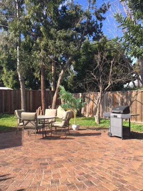 Pathway, Entrance, Outdoor Space by Select Pavers - Photo 5