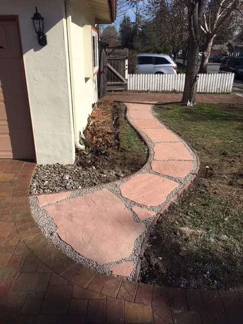 Pathway, Entrance, Outdoor Space by Select Pavers - Photo 9