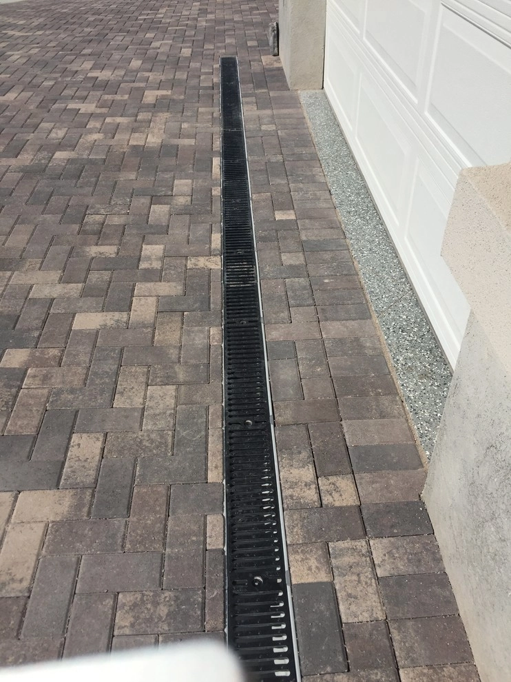 Driveway by Sunny Landscaping - Photo 18
