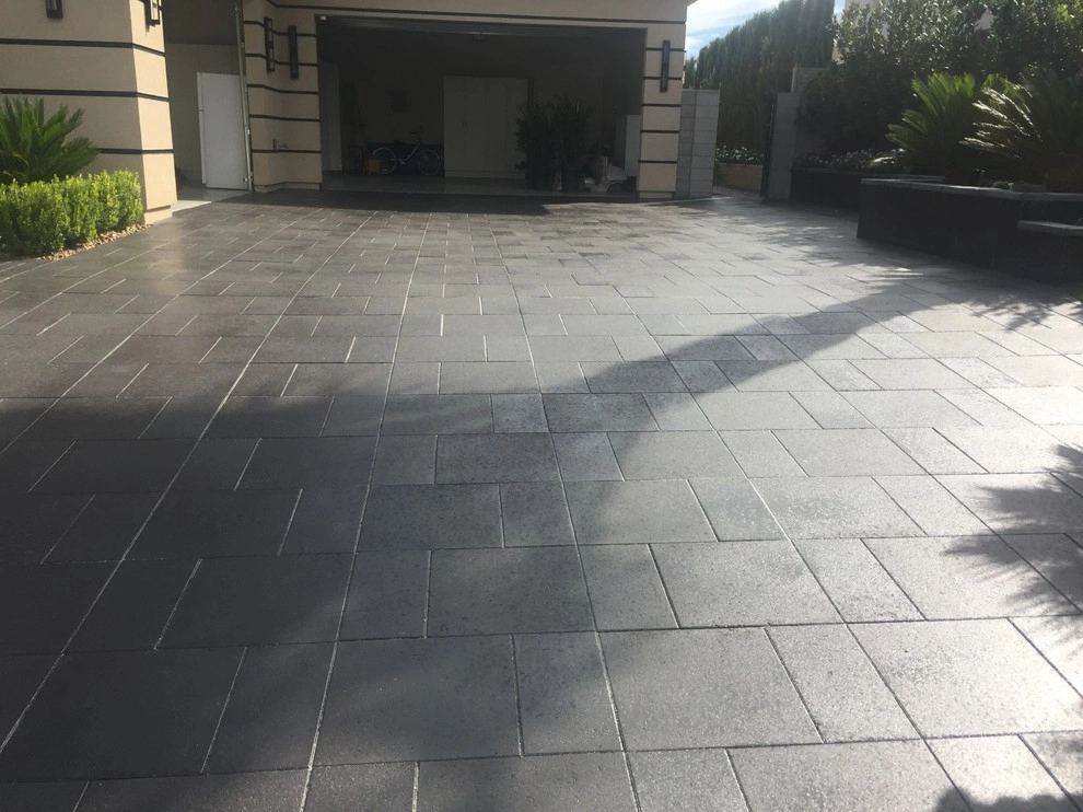 Driveway by Sunny Landscaping - Photo 25