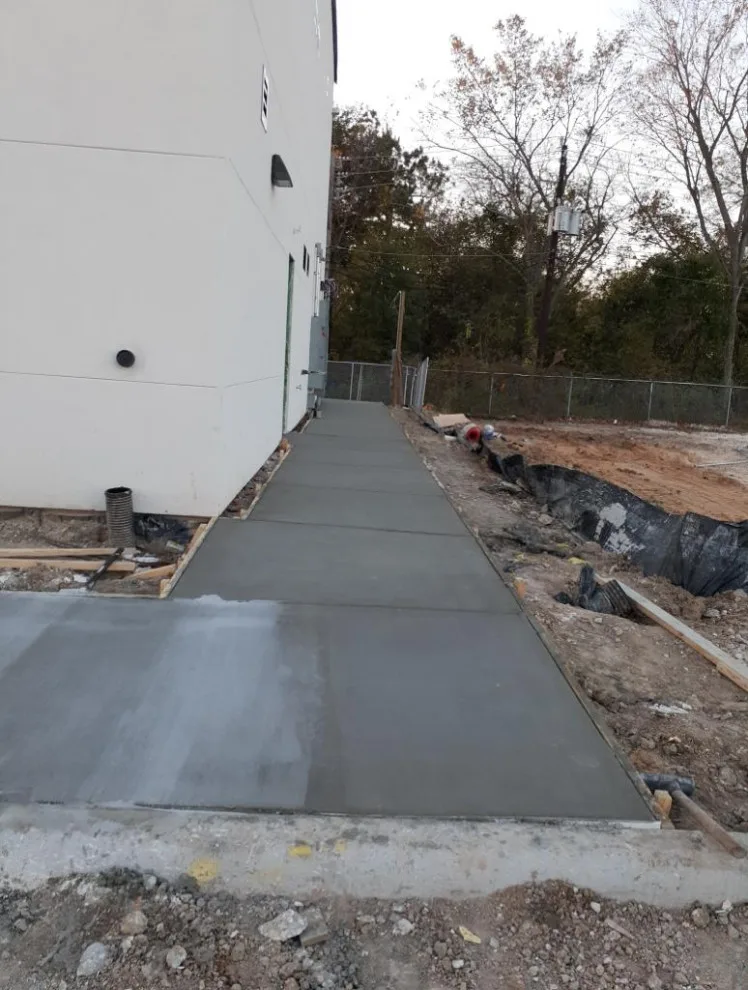 Business Operations by LTConcrete Inc - Photo 18