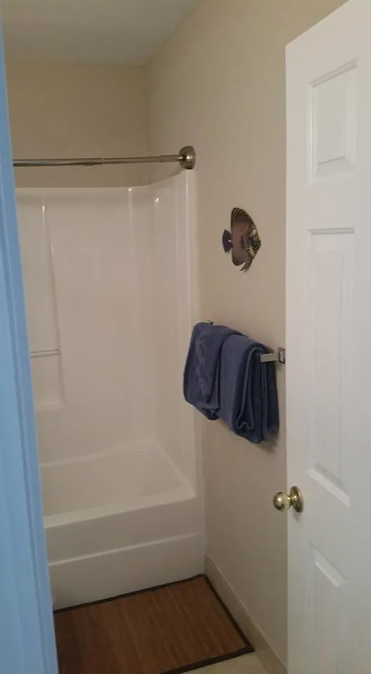 Interior Painting - Ceilings, Walls, Doors, Baseboards, Knockdown by Saddi - Cleaning & Construction INC - Photo 19