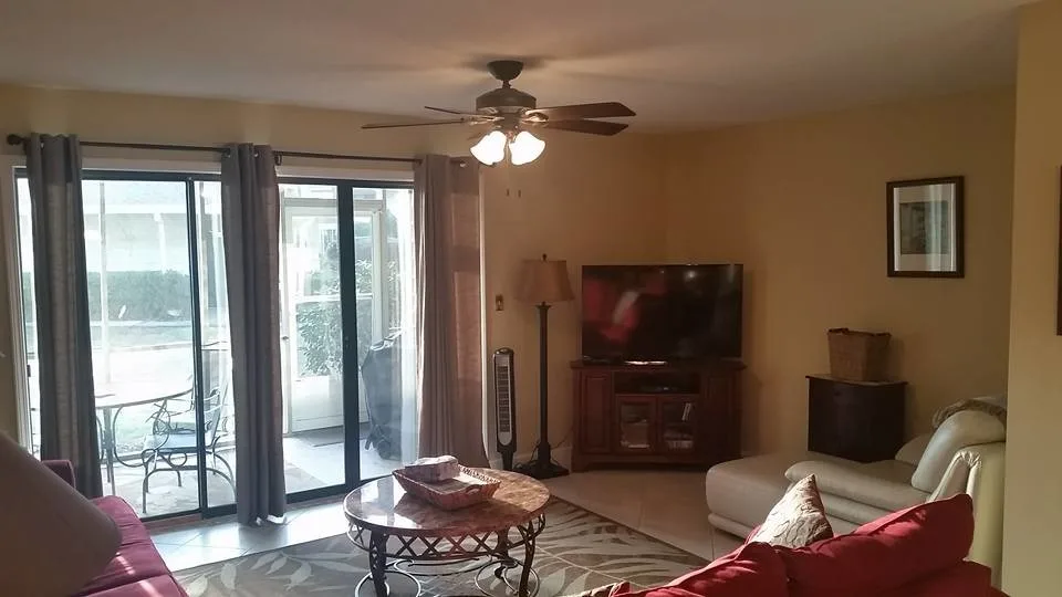 Miramar Beach Interior Painting by Saddi - Cleaning & Construction INC - Photo 8