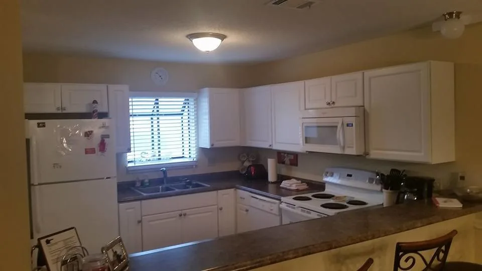 Miramar Beach Interior Painting by Saddi - Cleaning & Construction INC - Photo 6