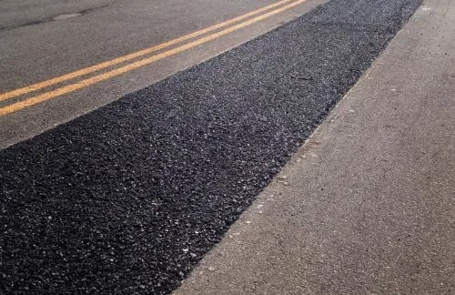 Irish Castle Asphalt Paving Chicago - Photo 2