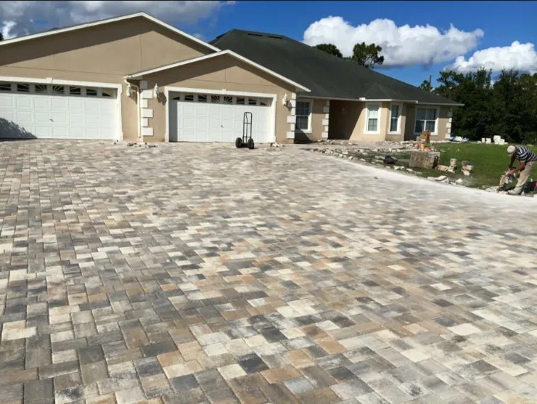 Orlando Driveway And Pavers - Photo 9