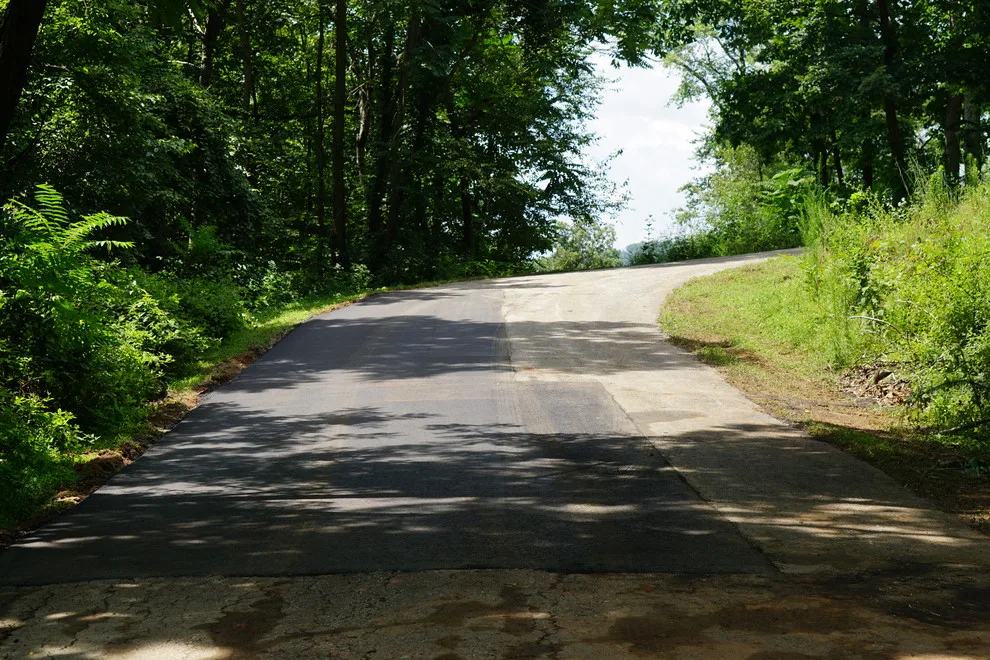 Highland Asphalt Repair by Deal Asphalt Inc - Photo 6