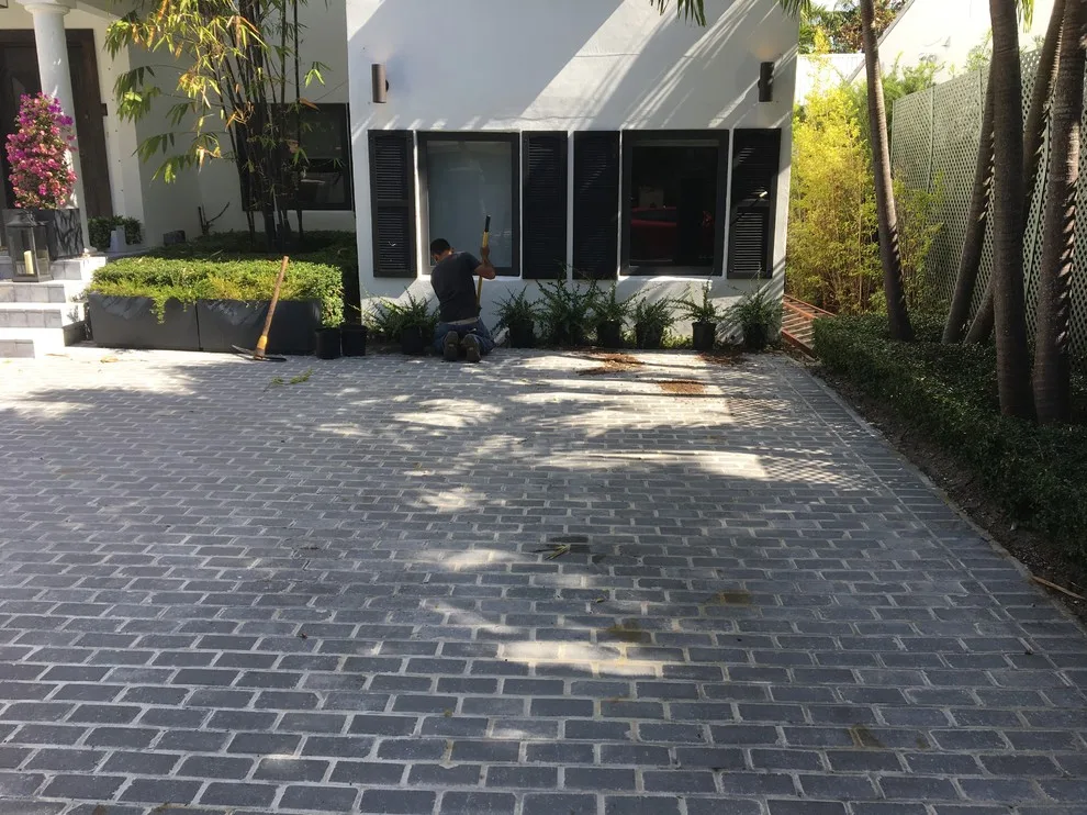 Charcoal Block Personal Dwelling by Cricket Pavers Of Miami - Photo 4