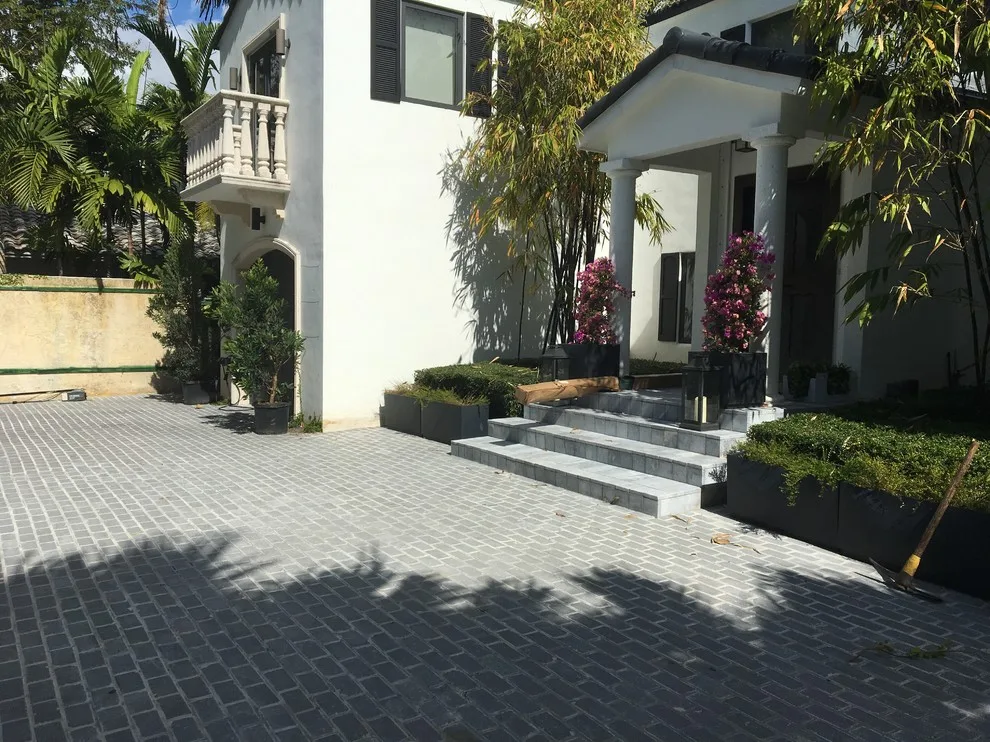 Charcoal Block Personal Dwelling by Cricket Pavers Of Miami - Photo 3