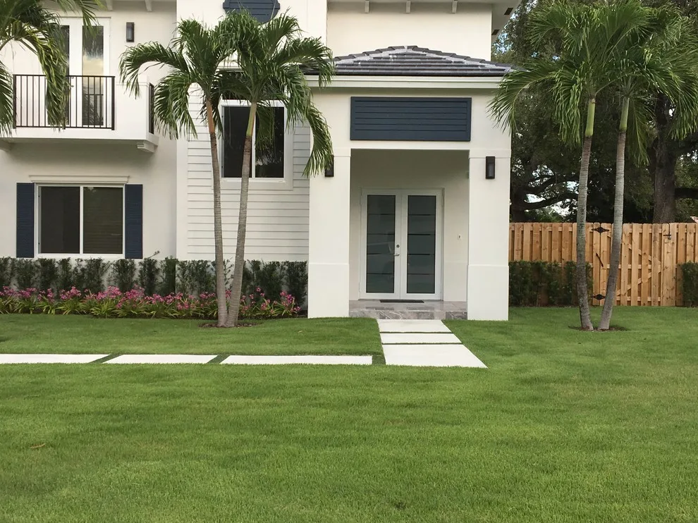 Residential Concrete Slab Driveway by Cricket Pavers Of Miami - Photo 3