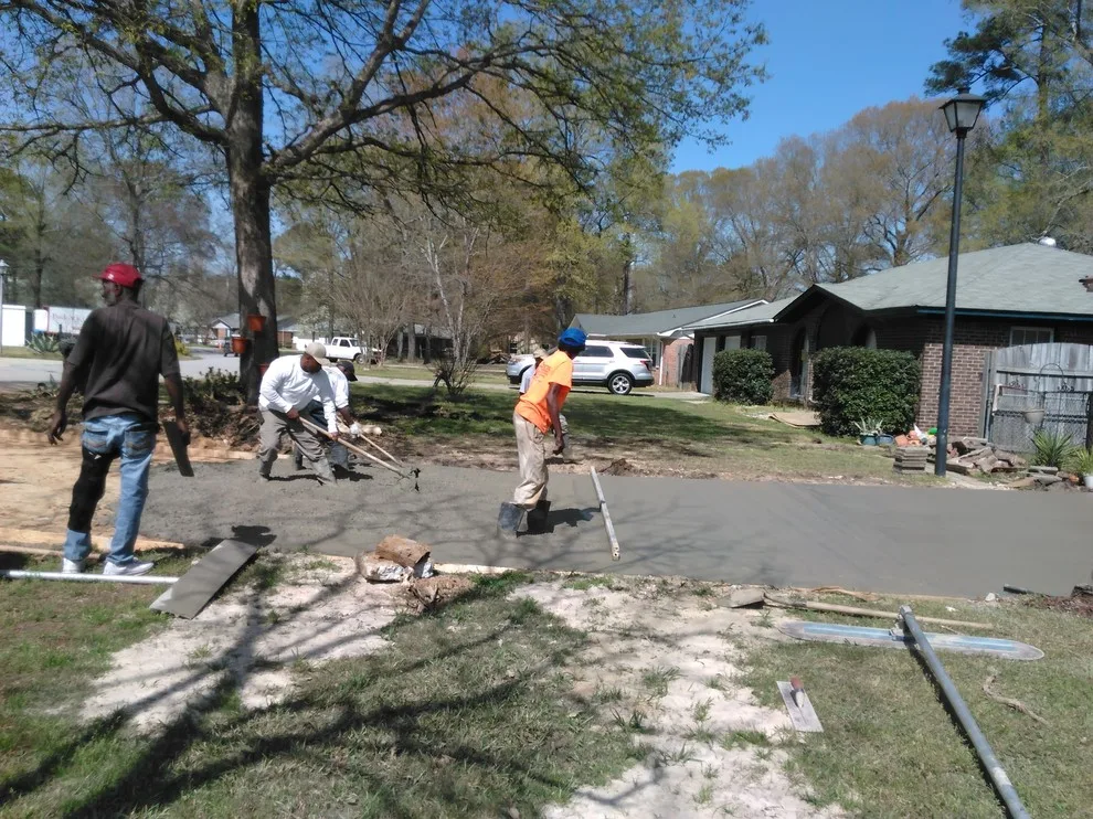 Alternative Driveways by Doug Dickerson Concrete - Photo 4