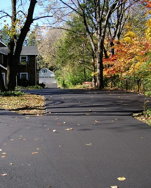 Valley Blacktopping, Inc - Photo 10