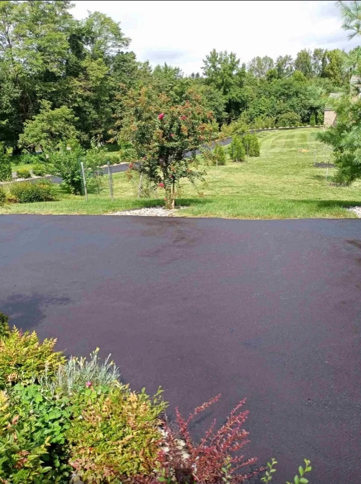 Previous Completed Projects by Thomas & Son Asphalt Sealcoat LLC - Photo 4