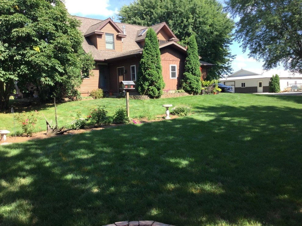 Paver Patio w/fire pit & seat wall by Superior Hardscapes - Photo 4