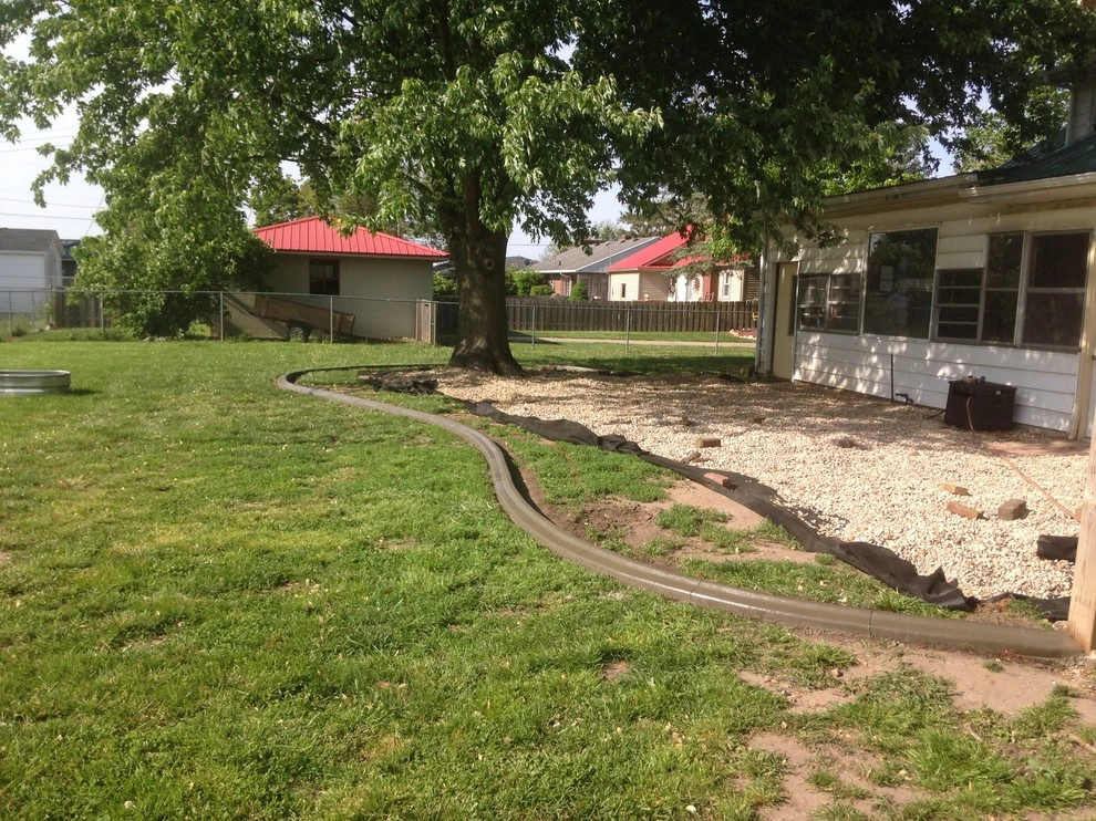Decorative Concrete Curbing- Mowers Edge by Superior Hardscapes - Photo 2
