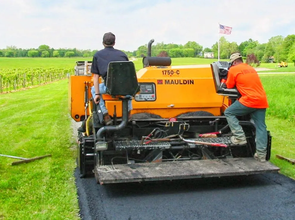 Hotmixx Asphalt Paving - Photo 8