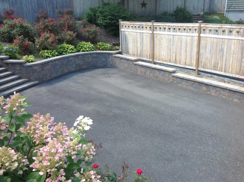 Retaining Wall and Brick Stairs by Affatato Asphalt Paving Inc. - Photo 3