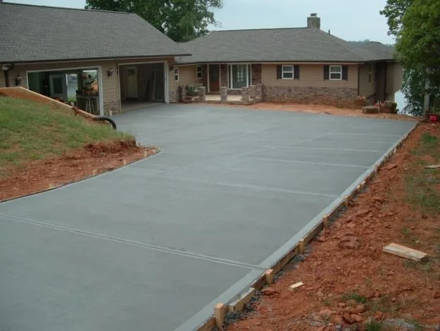 Concrete Driveway in San Fernando, CA by Nelson Bricks - Photo 2