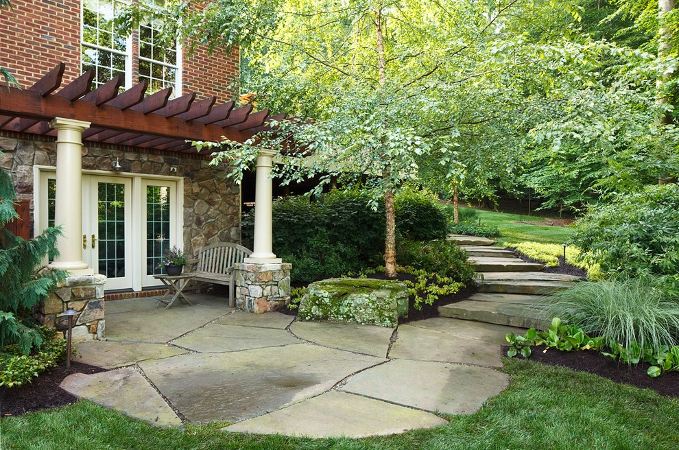 Elegance in Design by SURROUNDS Landscape Architecture + Construction - Photo 3