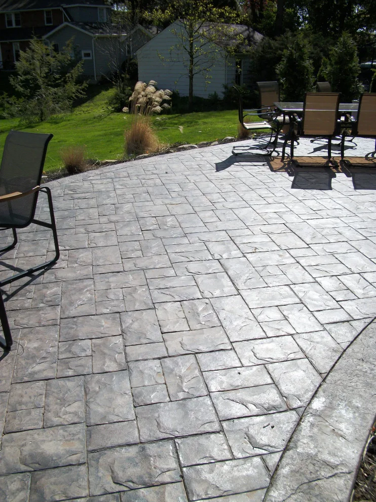 Textured Concrete by Naulu Concrete Construction - Photo 3