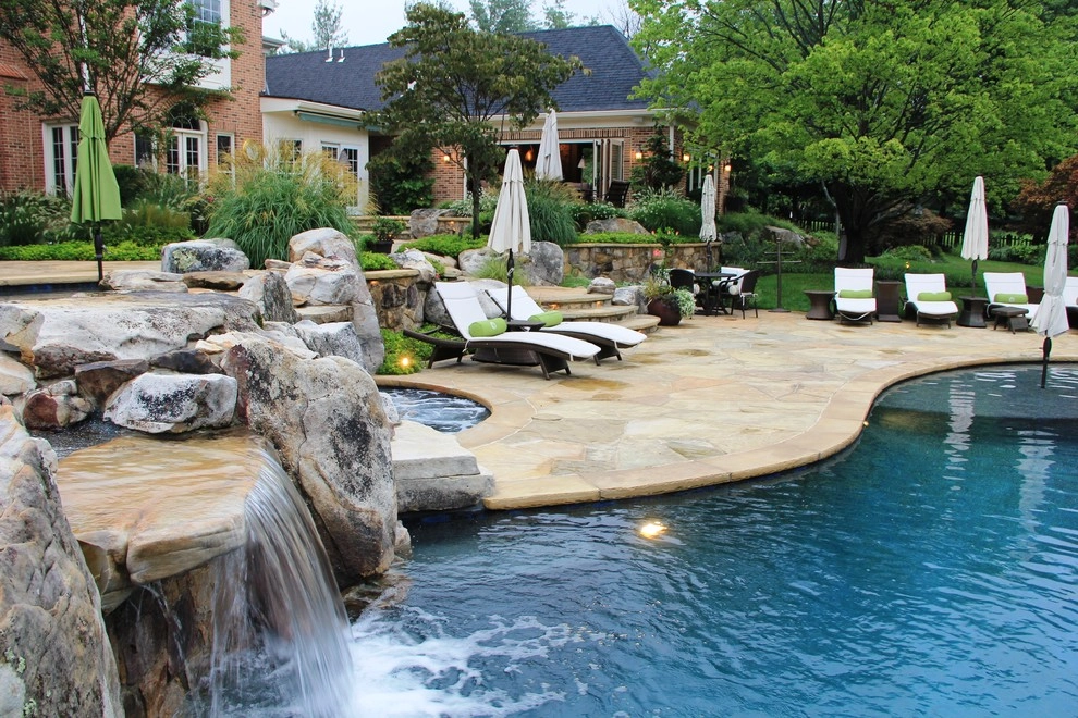 Residence at Avenel by SURROUNDS Landscape Architecture + Construction - Photo 3