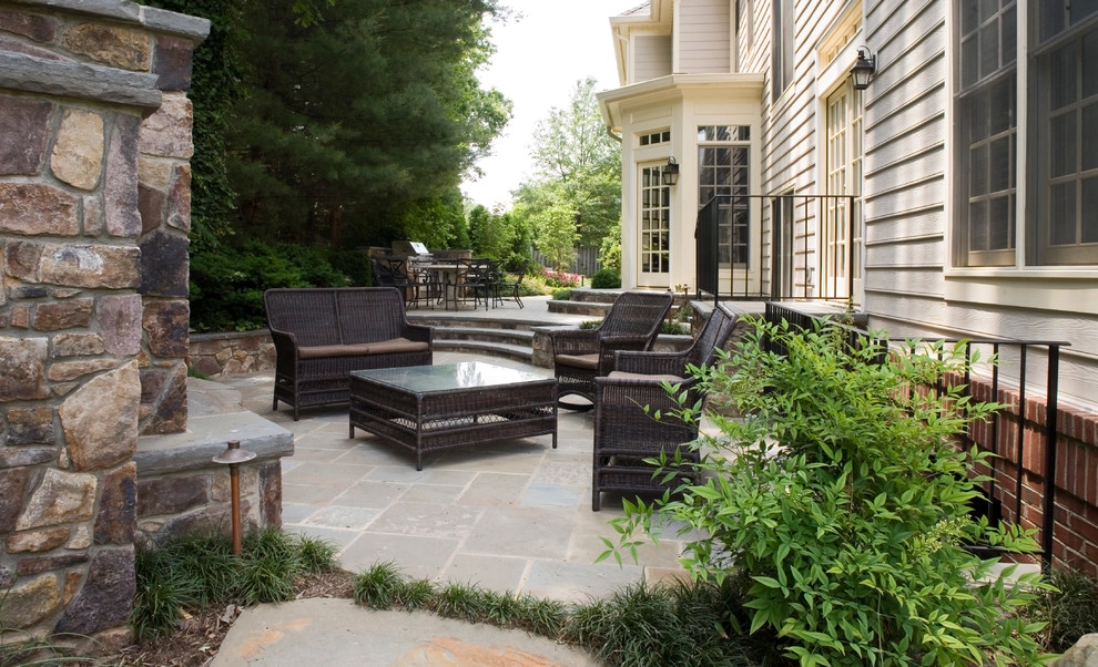 Sophisticated Surrounding by SURROUNDS Landscape Architecture + Construction - Photo 2