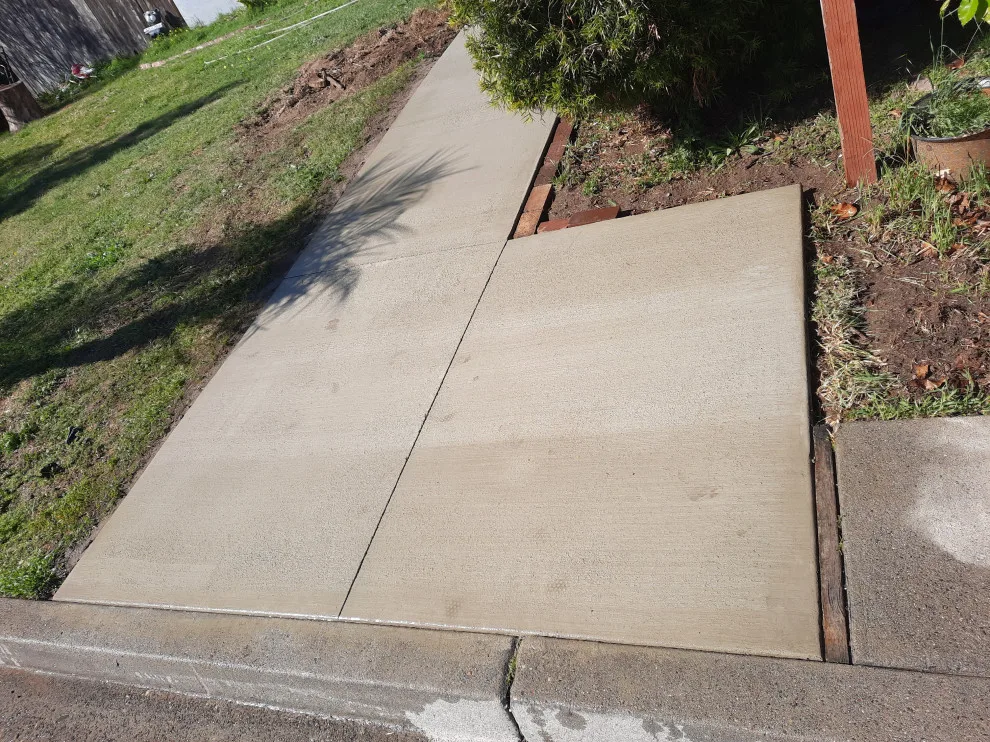 Pathways by Landscapeable LLC - Photo 3