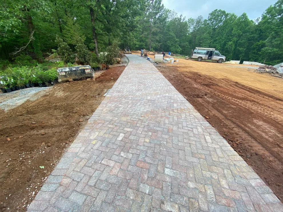 Driveway 8500 square feet by Leo Paver LLC - Photo 4