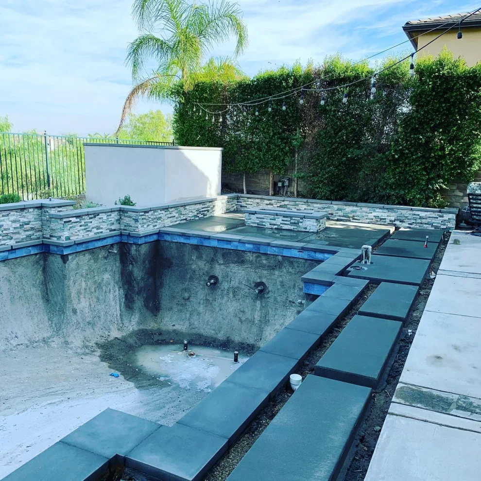 Contemporary Pool Design by StoneAge Masons - Photo 4