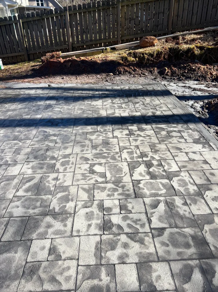 Ashler Slate Concrete Base by Gonzalez Construction Co - Photo 3