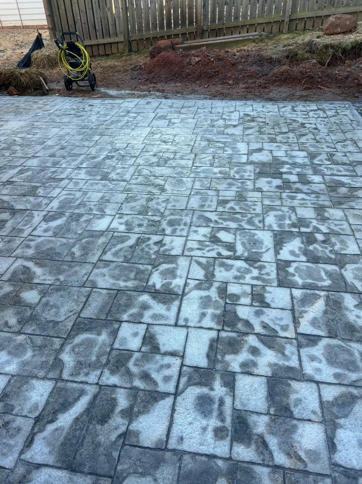 Ashler Slate Concrete Base by Gonzalez Construction Co - Photo 6