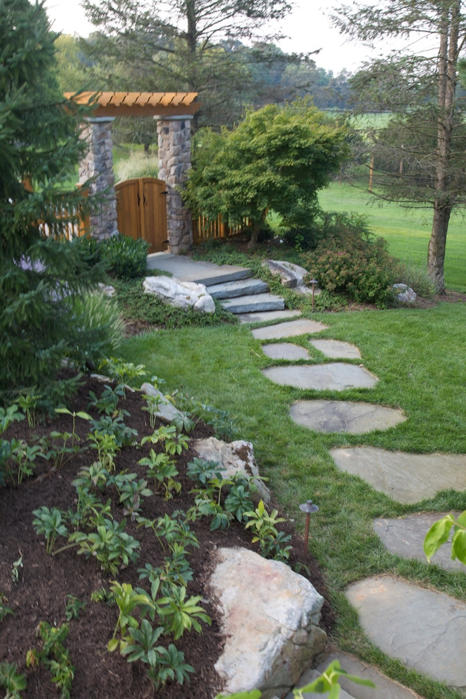 Locust Knoll by SURROUNDS Landscape Architecture + Construction - Photo 3