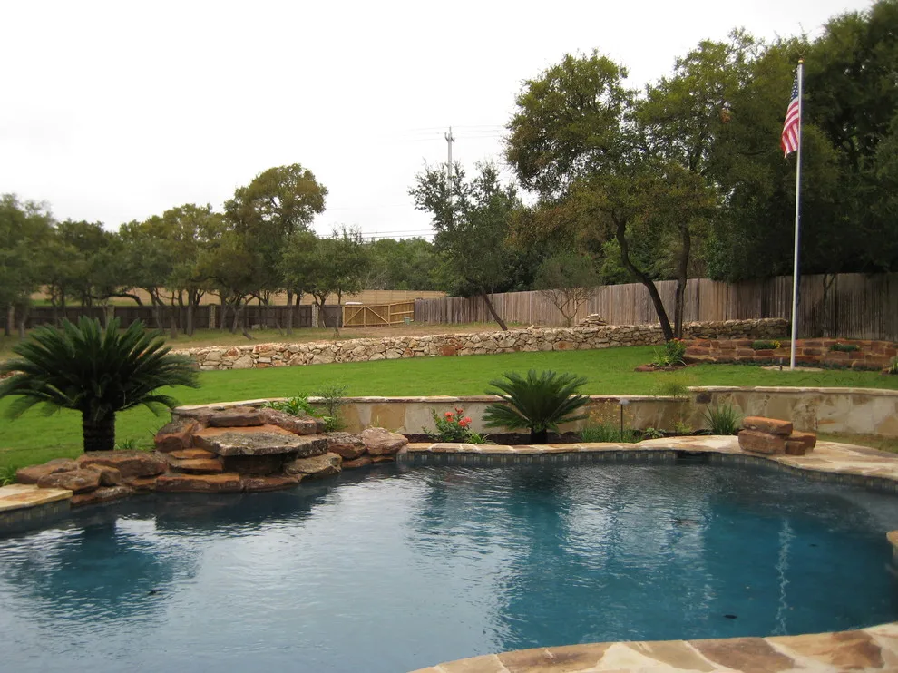 Home Putting Green and Swimming Pool by Marula Landscape & Design - Photo 7