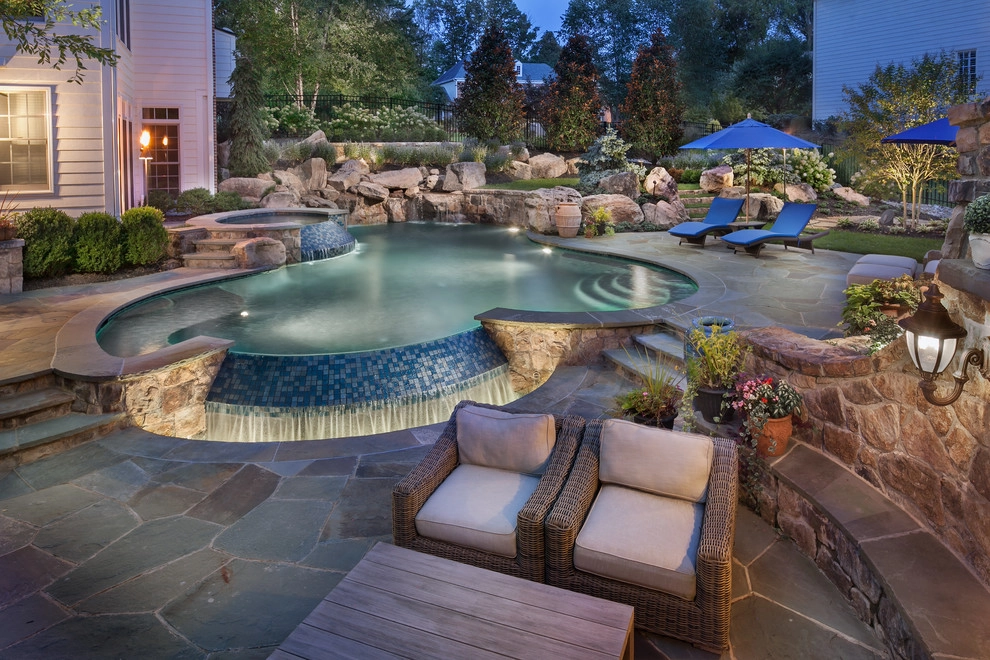 Herndon, VA - Pebble Sheen Ocean Blue by SURROUNDS Landscape Architecture + Construction - Photo 2