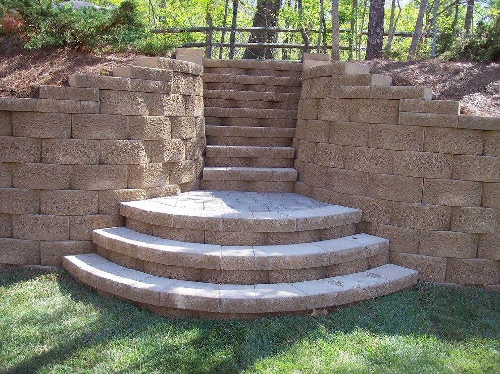 Sutton Outdoor, LLC - Photo 8