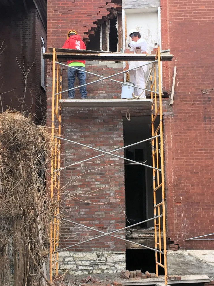 Moes Masonry - Photo 2