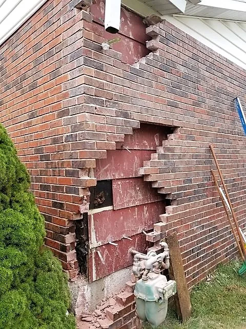 Moes Masonry - Photo 14