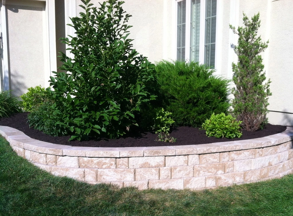 Rose Residence by Sutton Outdoor, LLC - Photo 2