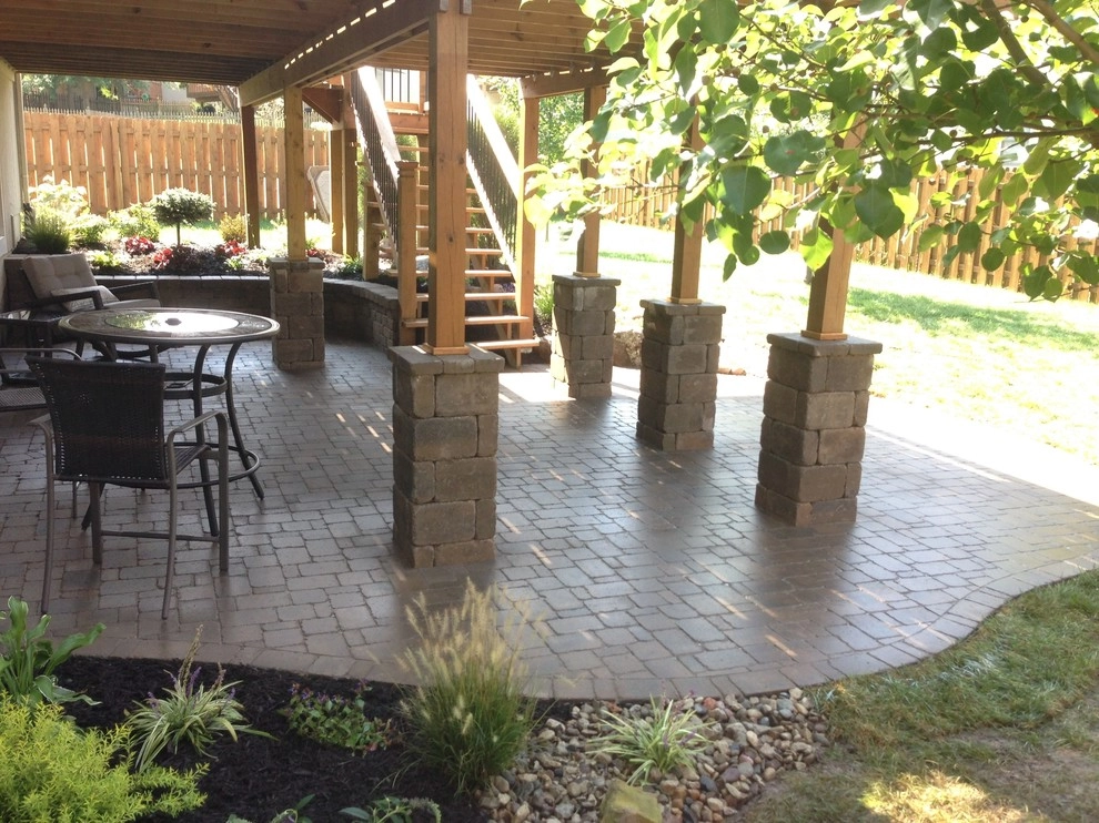 Sutton Outdoor, LLC - Photo 4
