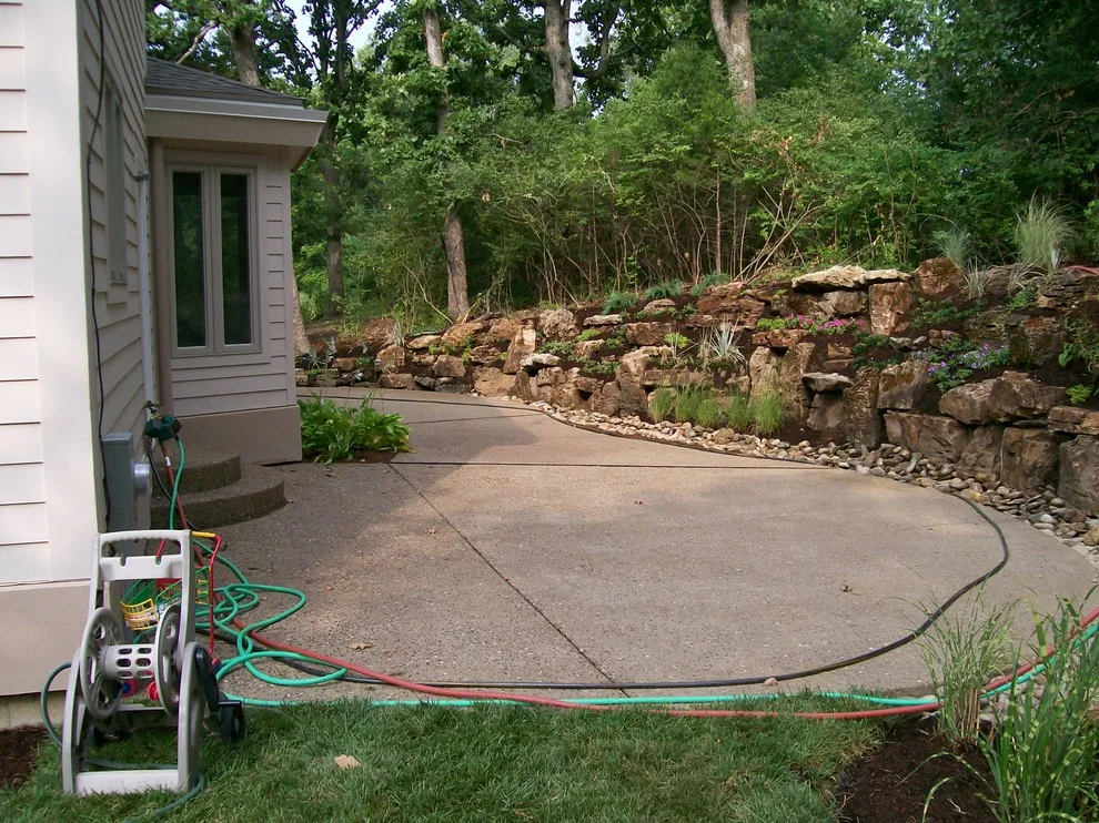T & H Foundations And Concrete Services - Photo 13