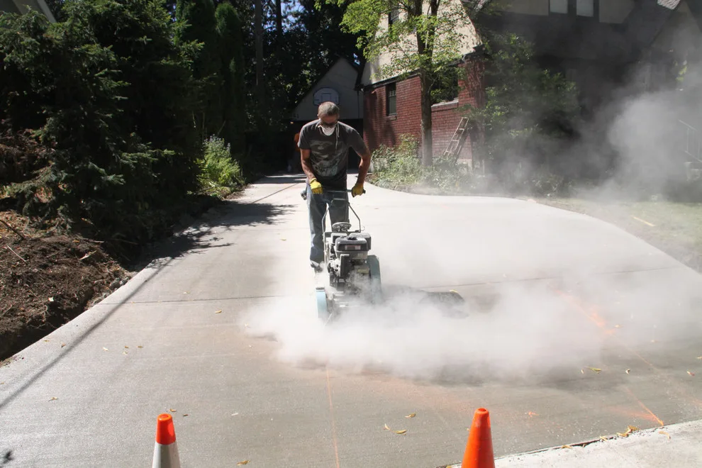 South Hill Garfield Driveway by RockHard Concrete - Photo 3