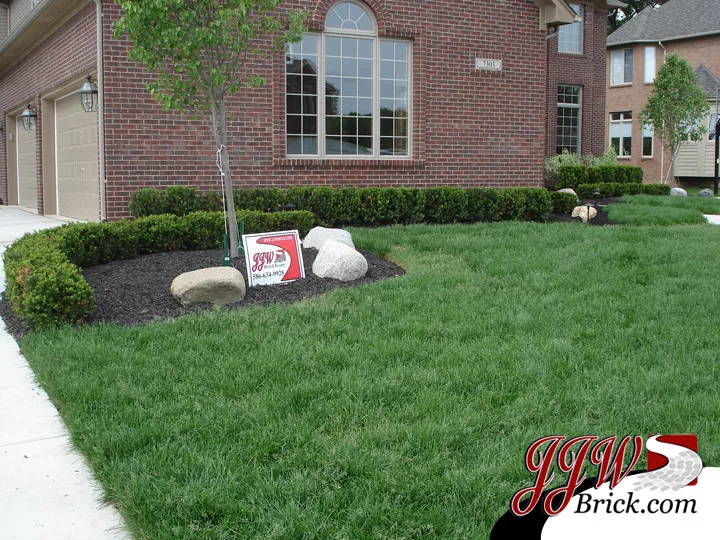 Front Garden Landscape Design Images by JJW Brick.com - Photo 7