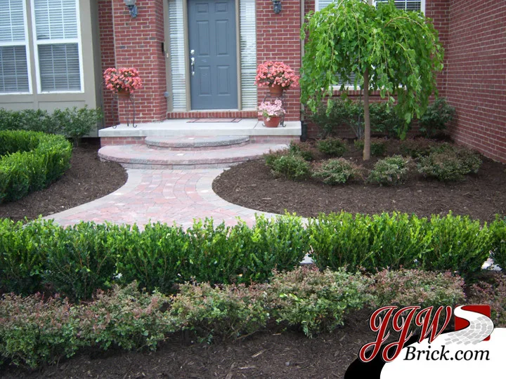 Front Garden Landscape Design Images by JJW Brick.com - Photo 23