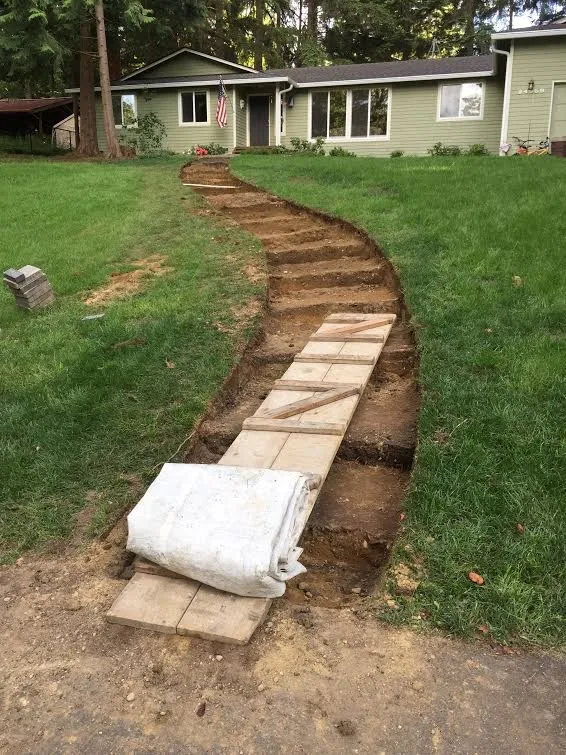 Sammamish, WA Front Yard Walkway by Xavier Pavers - Photo 3